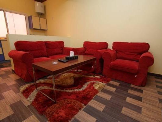 Raoum Inn Arar Bagian luar foto