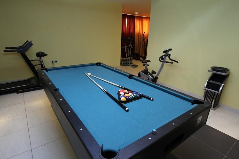 Raoum Inn Arar Bagian luar foto